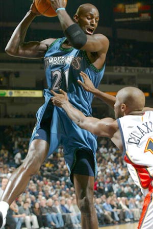 《极乐迪斯科》游戏团队新作《Zero Parades》实机演示首曝