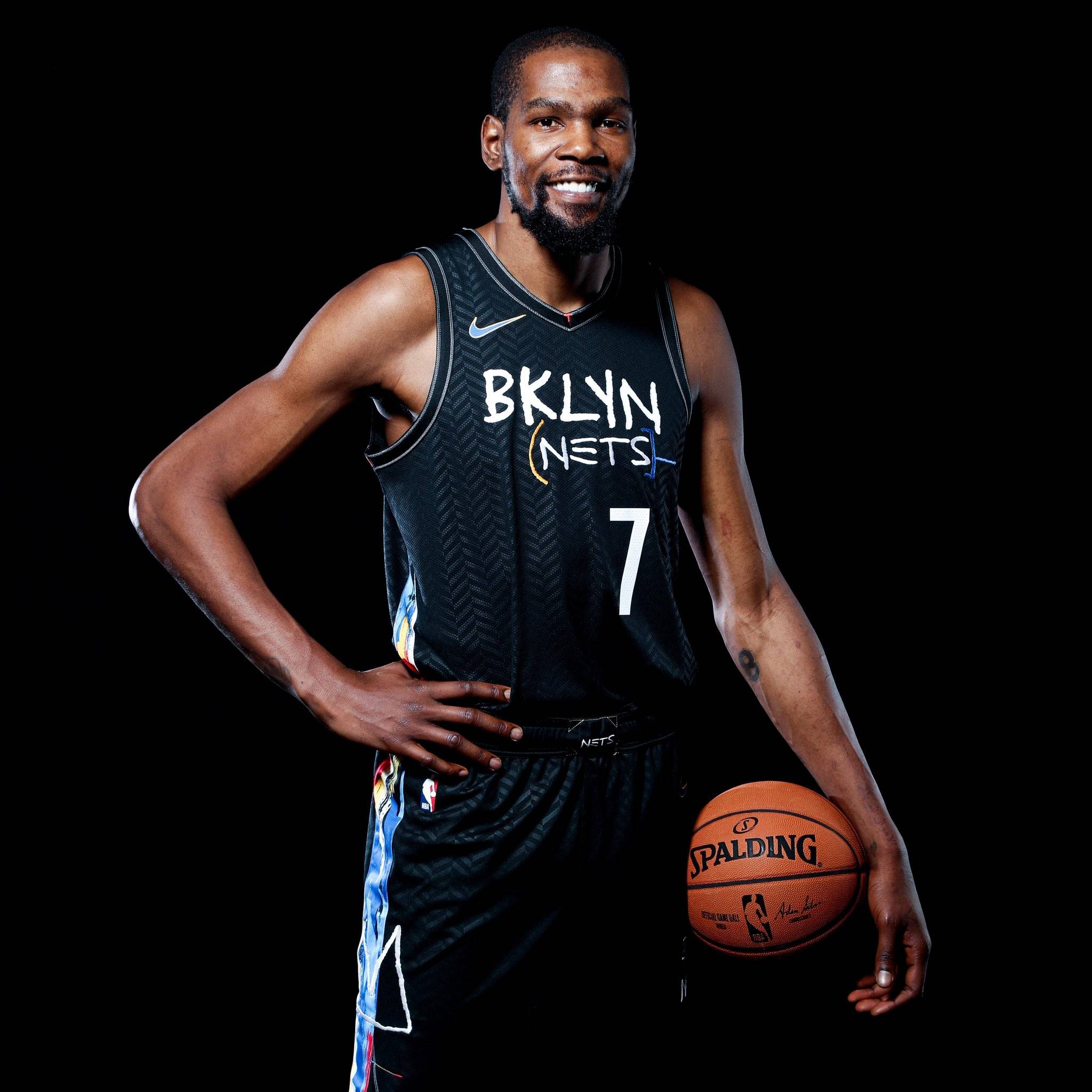 萨姆纳38+9+5萨林杰27+10+6 广东险胜北控