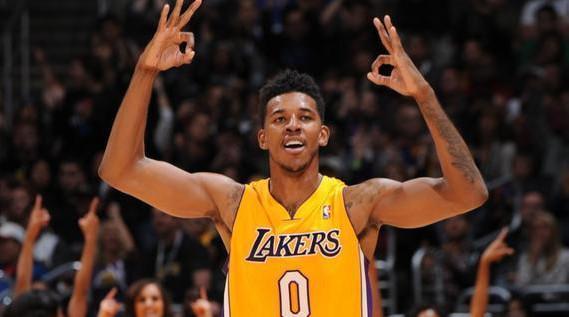 [NBA]詹姆斯1297场连续得分上双纪录终结 湖人绝杀猛龙